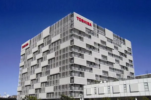 東芝